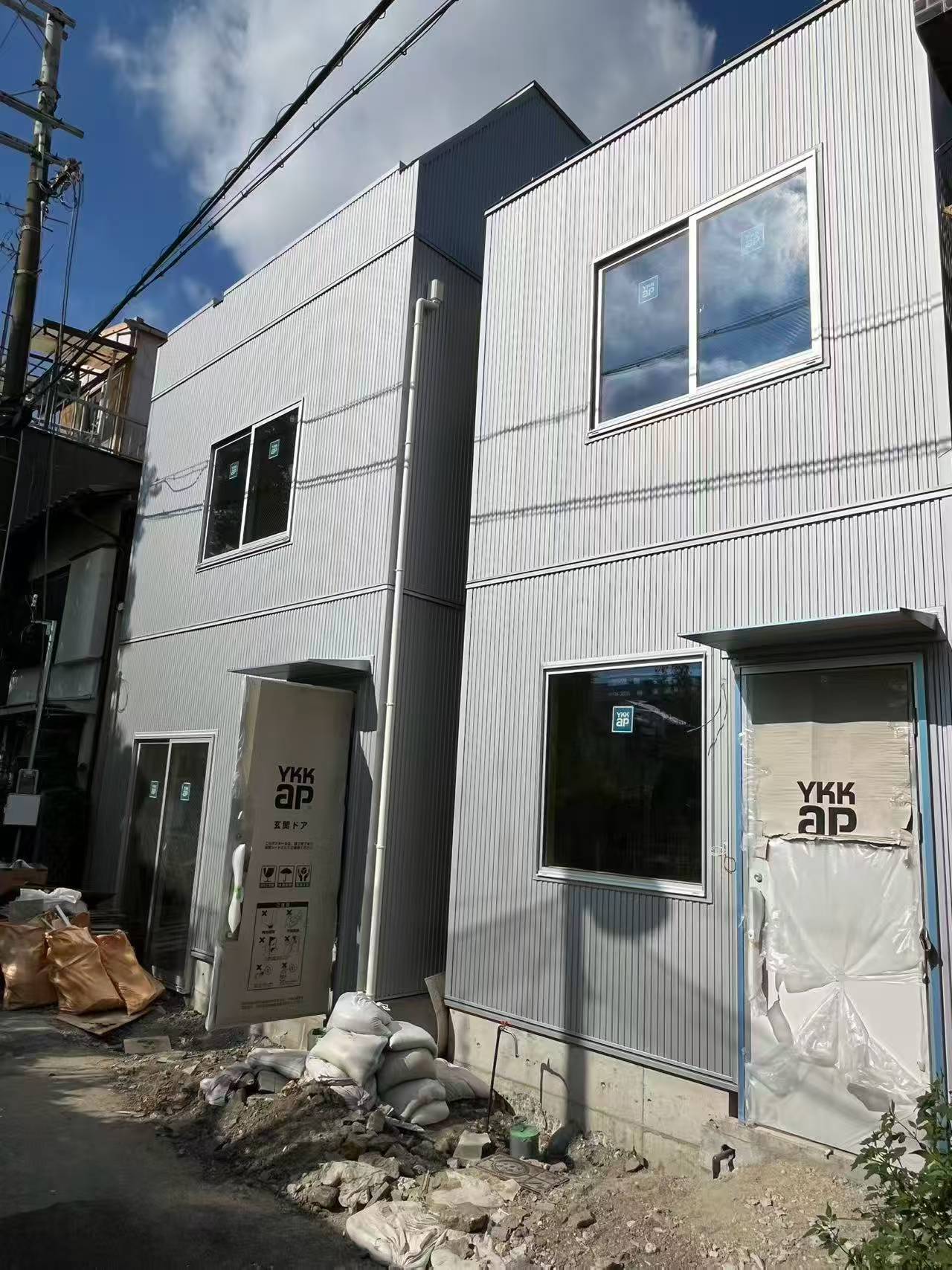 金属外装